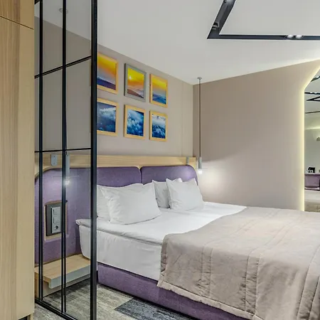 Ξενοδοχείο Bukovel Hotel 3*